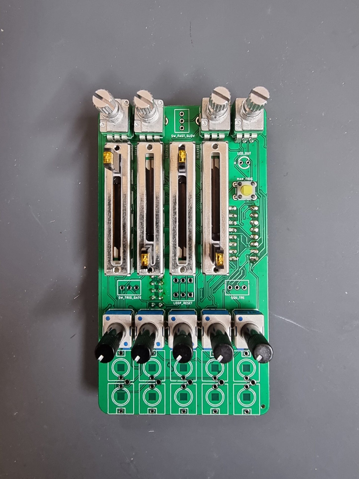 ENVELOPE / cv envelope generator / 12 HP