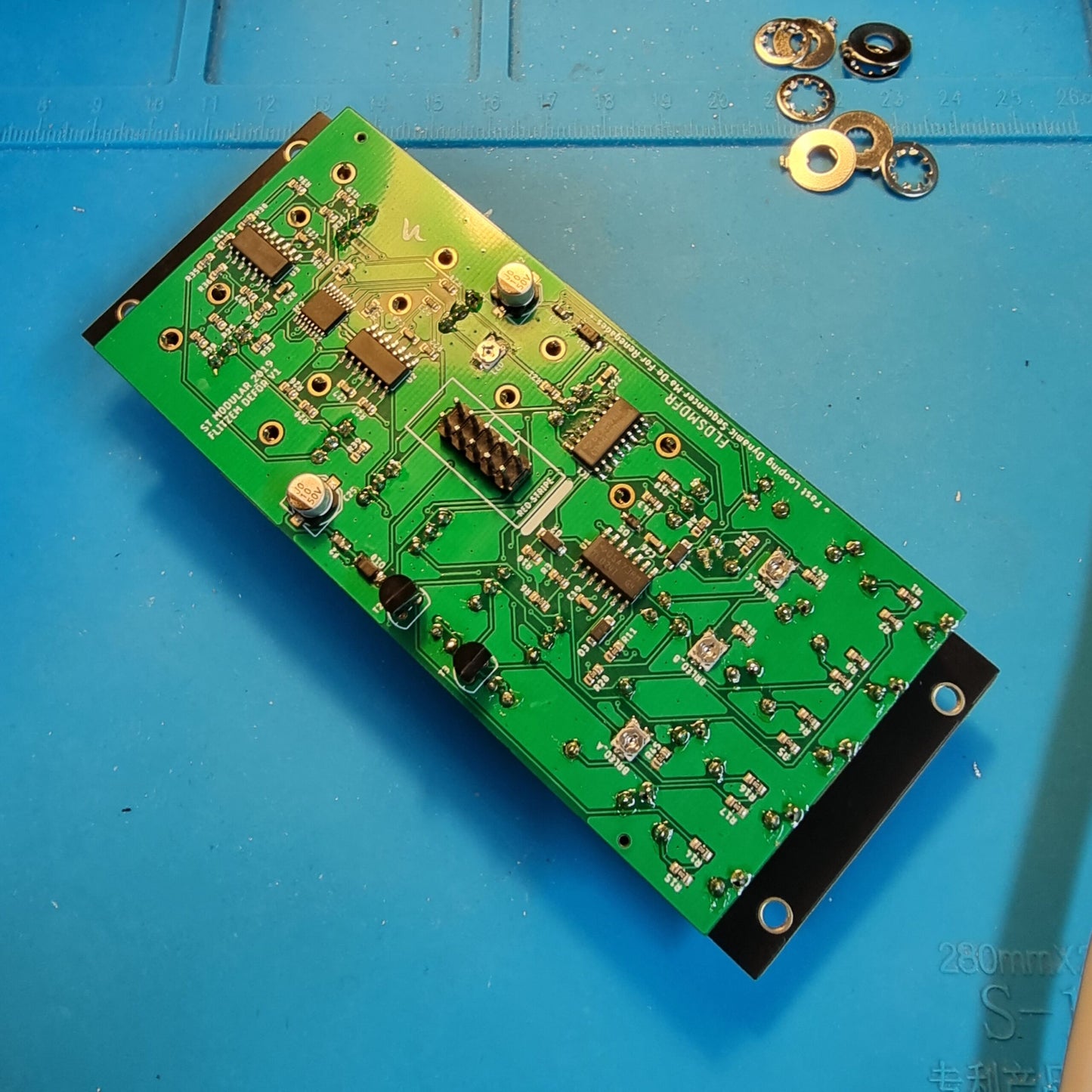 FLITZEM DEFOR / brute sequencer and clock divider / 10 HP