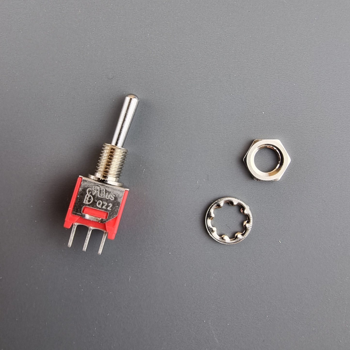 DAILYWELL sub mini toggle switch