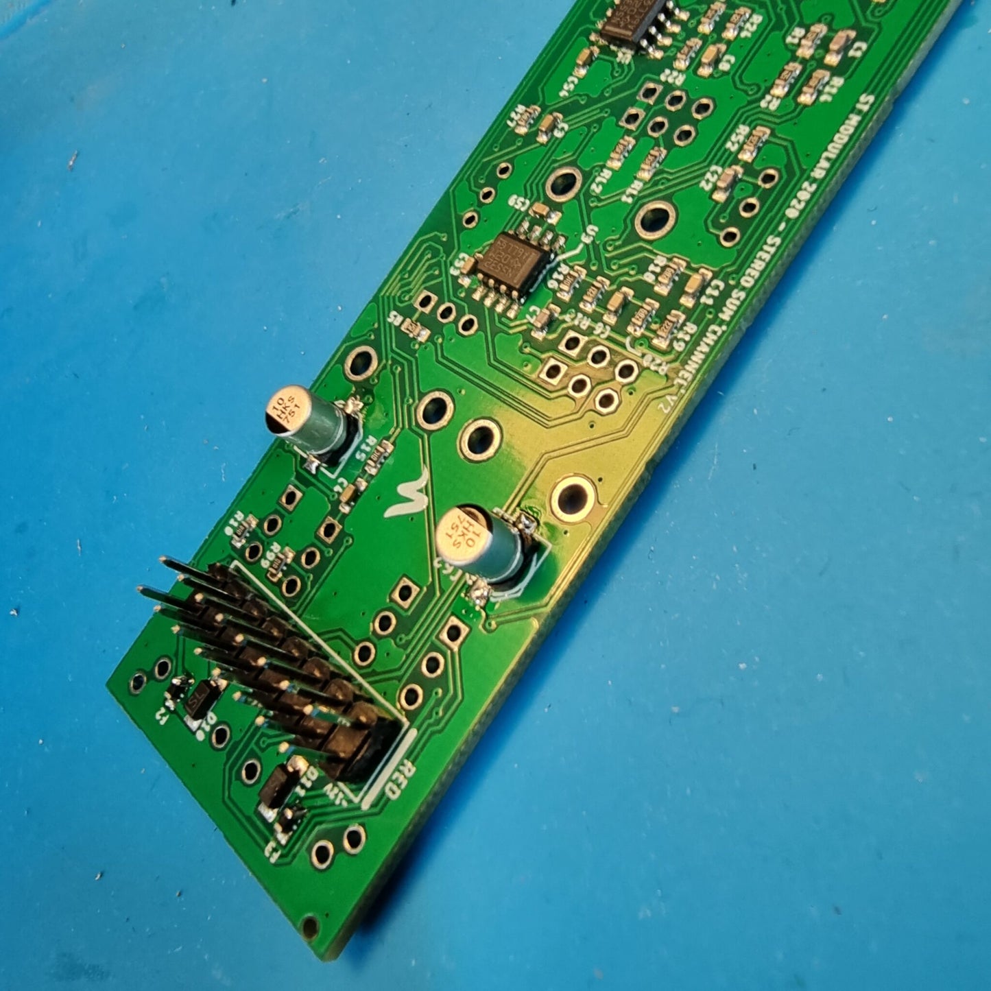 STEREO SUM CHANNEL