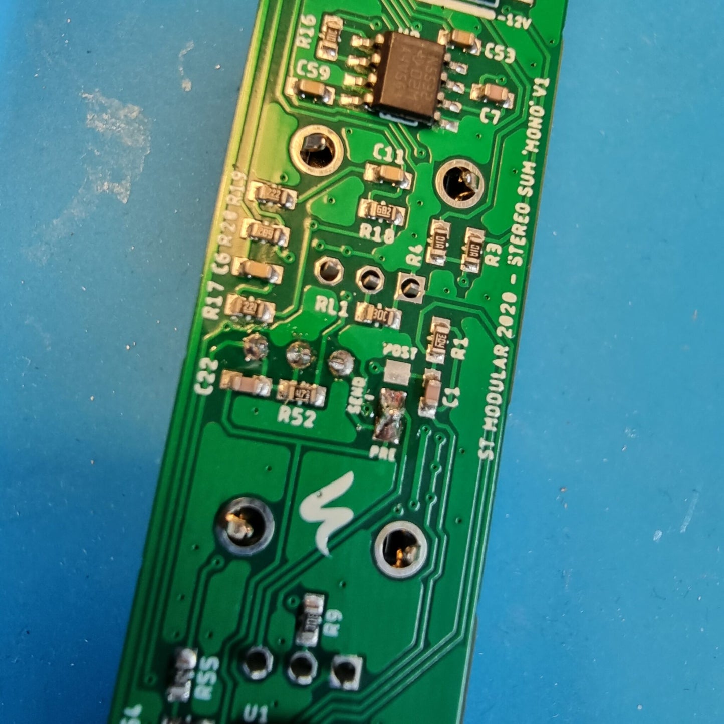STEREO SUM CHANNEL