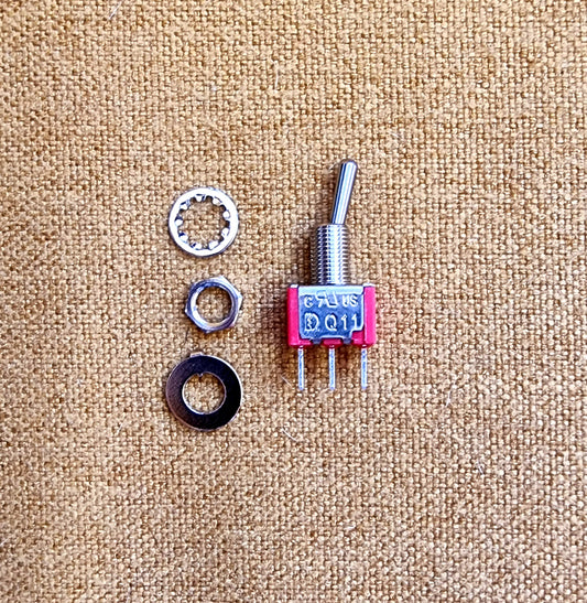 DAILYWELL MINIATURE TOGGLE SWITCH