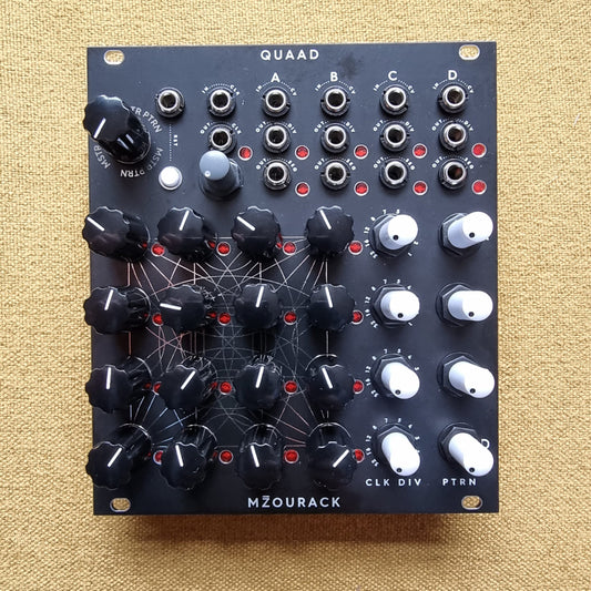 QUAAD / quad 4 step sequencer