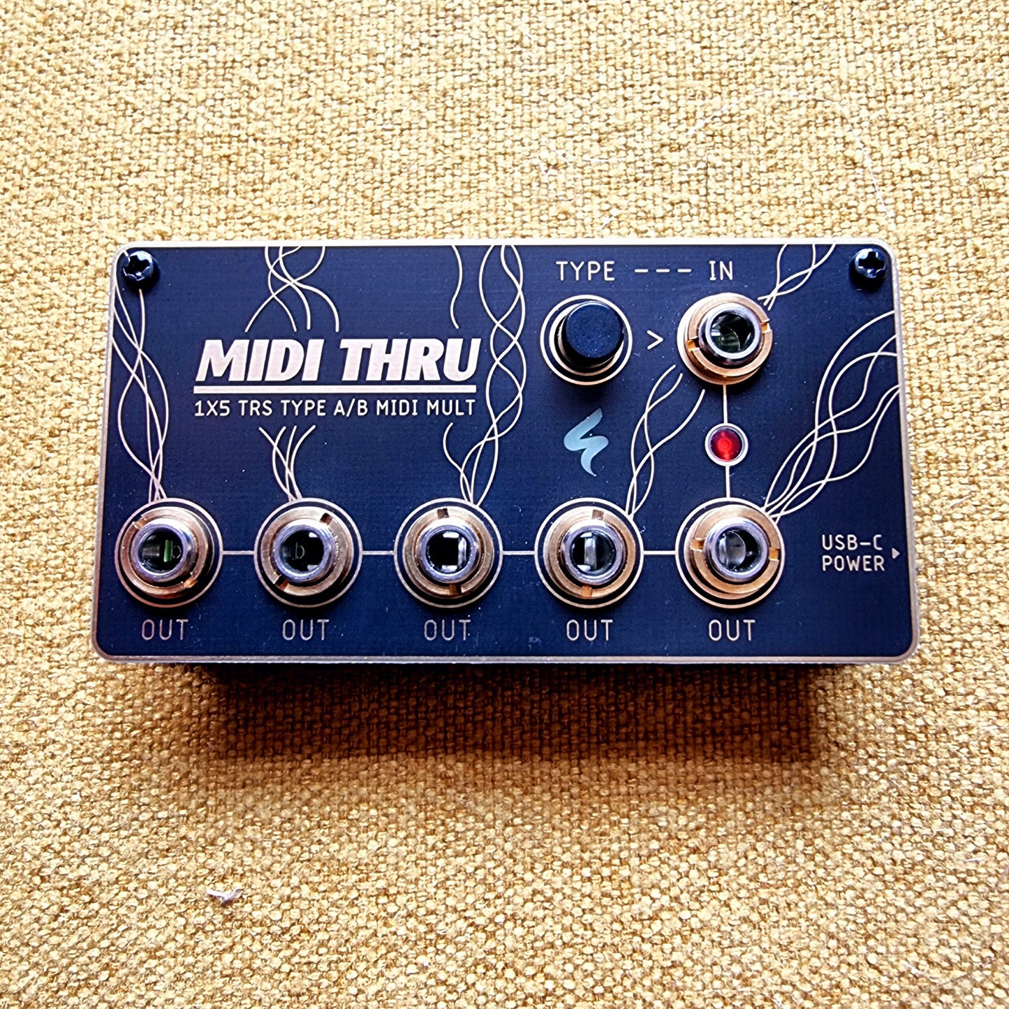 MIDI THRU / active 1x5 trs midi thru / 0 HP