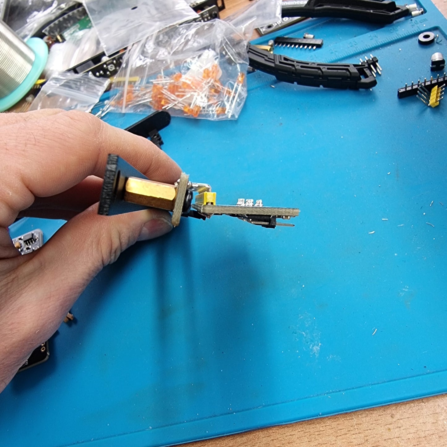 TUNE / vco tuner