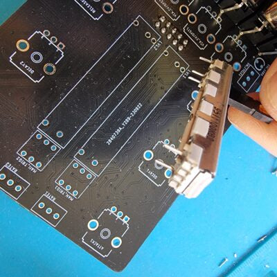 ENVOLTURA / dual analog envelope / 14 HP