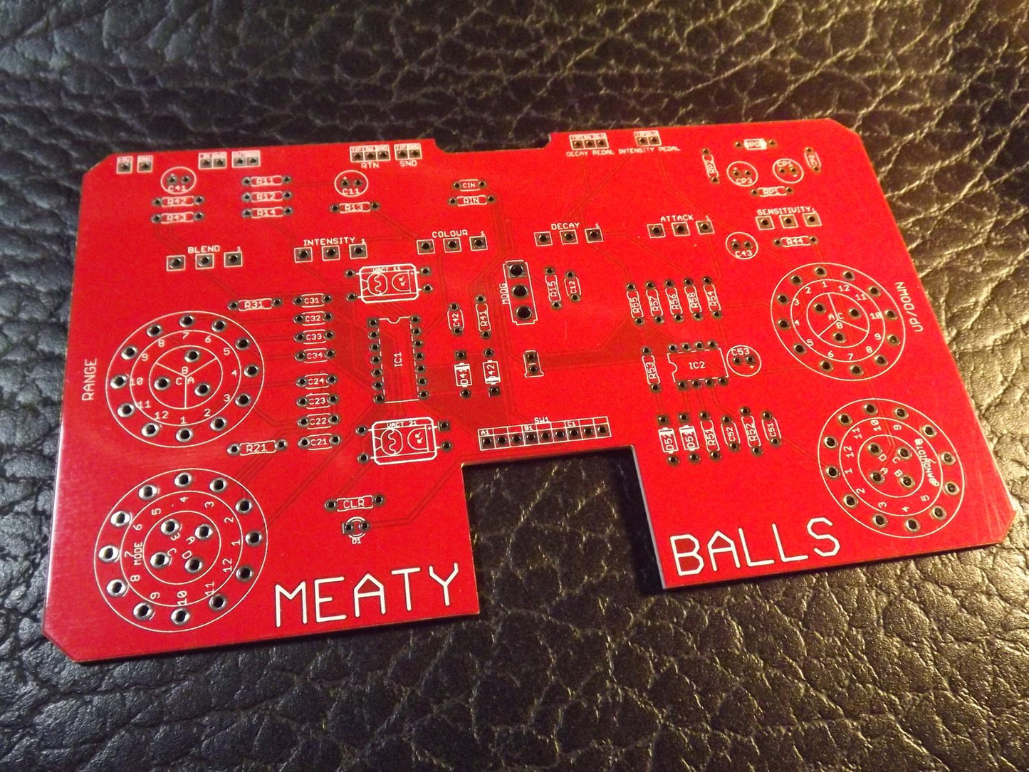 LOVETONE MEATYBALLS