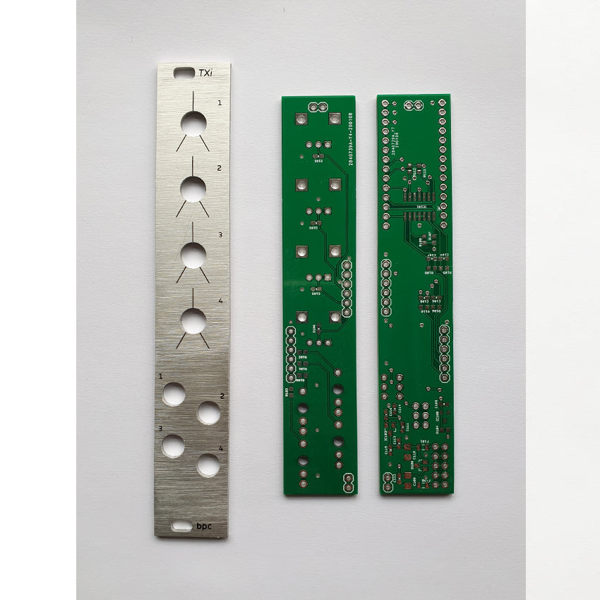 TXi (Terminal/Teletype expander 4 CV inputs with pots)