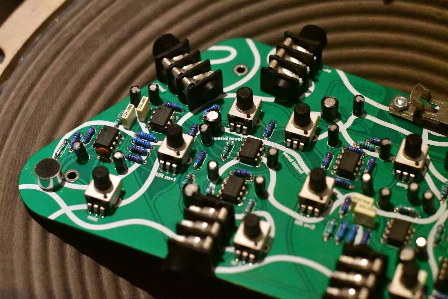 SYSTEM SOUND 2.0