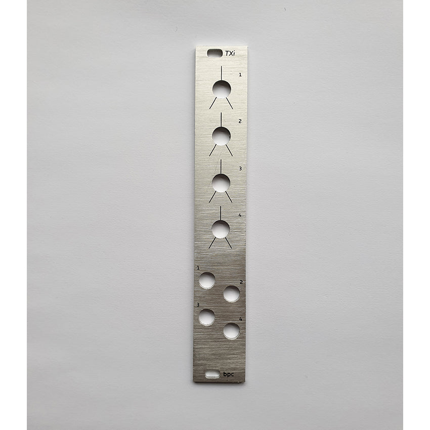 TXi (Terminal/Teletype expander 4 CV inputs with pots)